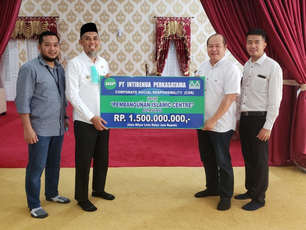 Musim Mas Donates SGD 141K for the Construction of Dumai Islamic Center